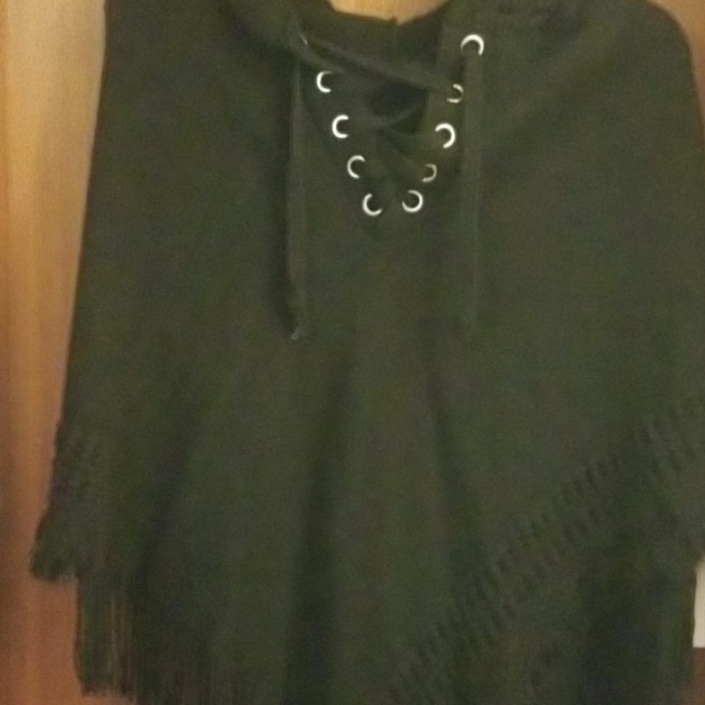 v shaped shaw/poncho sweater  one size fits all